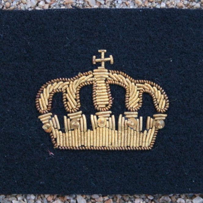Hovedbilde BRODERT KRONE