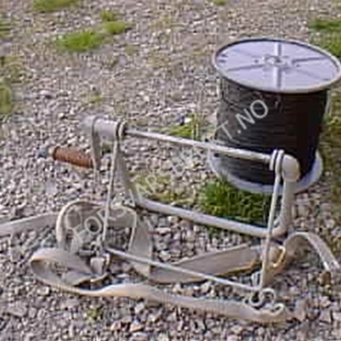 Hovedbilde VINNE OG KABELTROMMEL