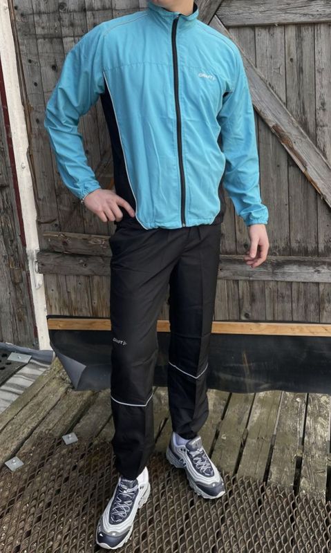 TRENINGSBUKSE / FORSVARET
